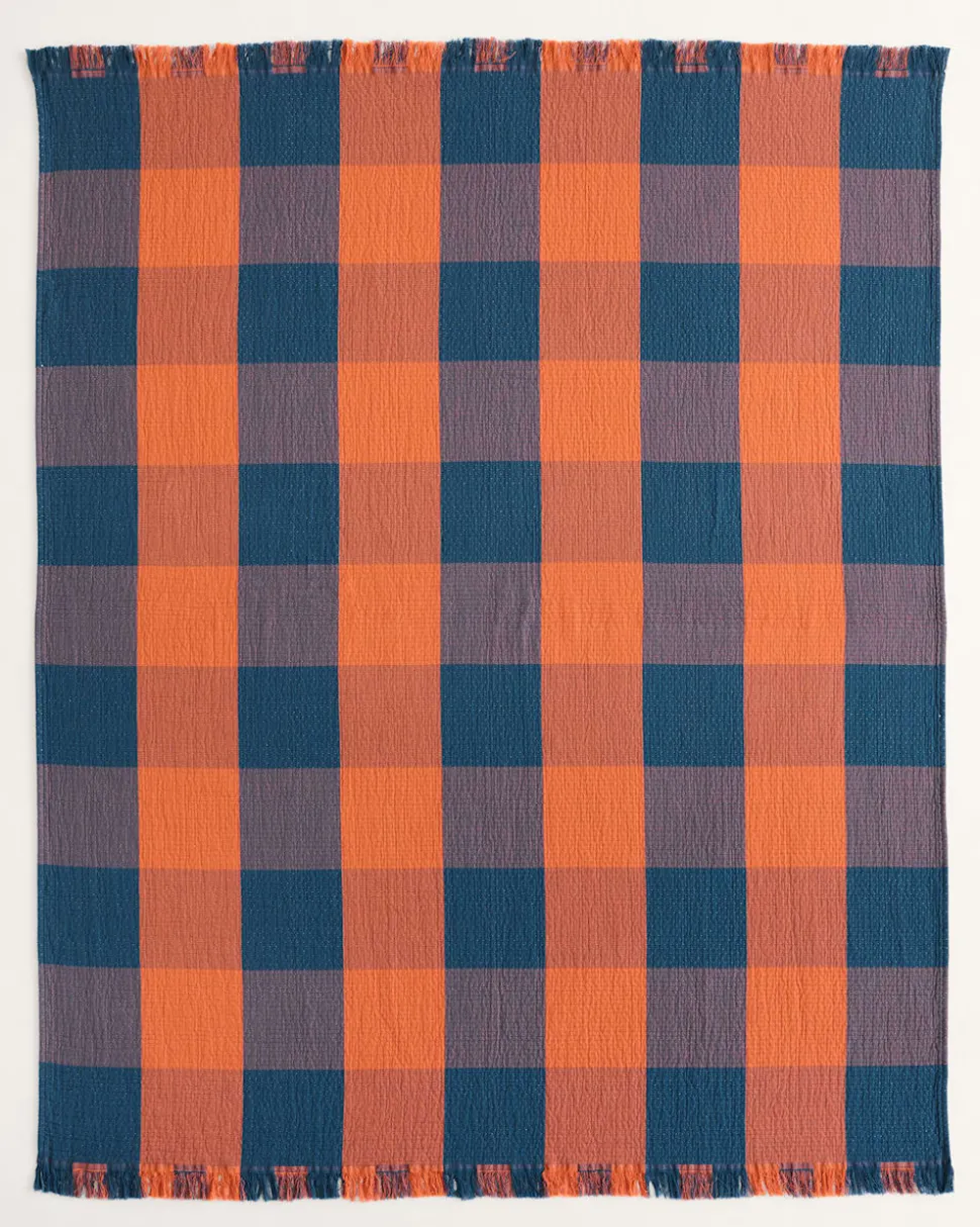 BLOCK PLAID ORGANIC COTTON FRINGED THROW