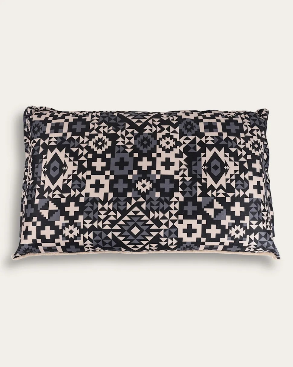 BLUE RIDGE BURROW PET BED