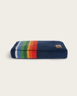 CRATER LAKE NATIONAL PARK PET BED - NAPPER