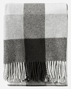 ECO-WISE WOOL FRINGED THROW