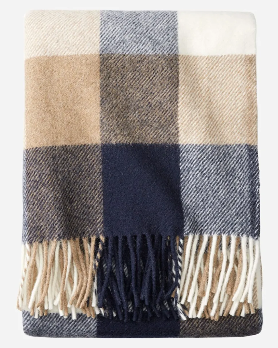 ECO-WISE WOOL FRINGED THROW