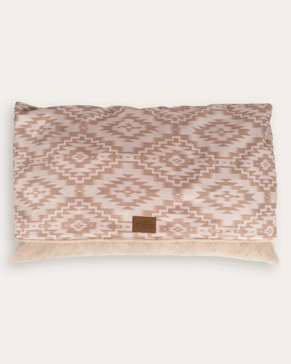 GINGER MESILLA BURROW PET BED