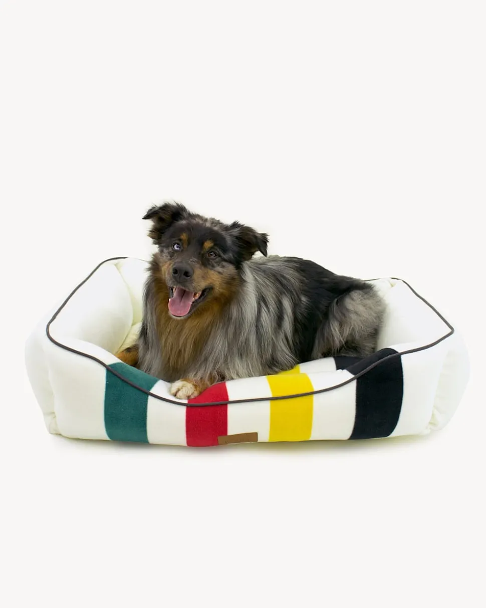GLACIER NATIONAL PARK PET BED - KUDDLER