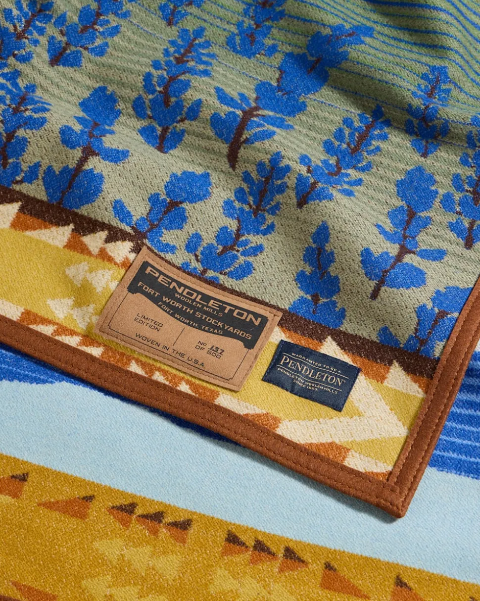 LONGHORN BLUEBELLS THROW