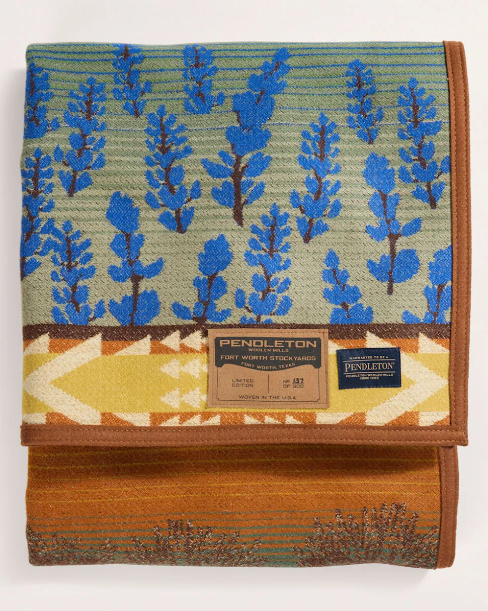 LONGHORN BLUEBELLS THROW