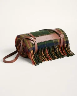 MOTOR ROBE THROW WITH LEATHER CARRIER