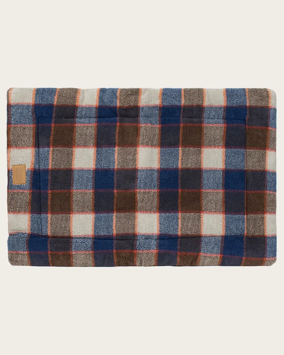 MOUNTAIN PLAID PET BED - COMFORT CUSHION