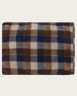MOUNTAIN PLAID PET BED - NAPPER