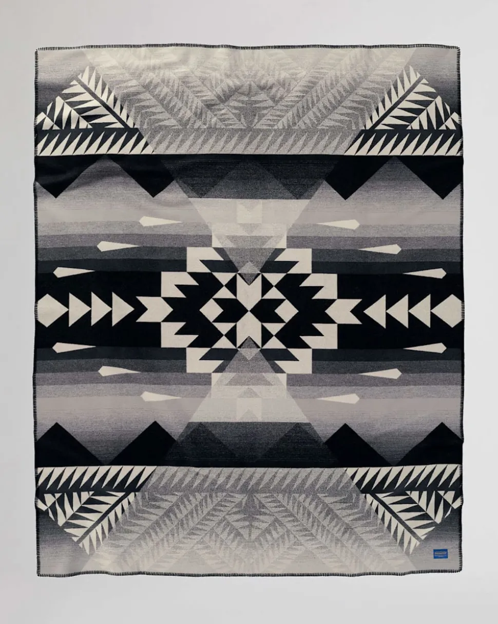 NIKE N7 SEVEN PEAKS BLANKET
