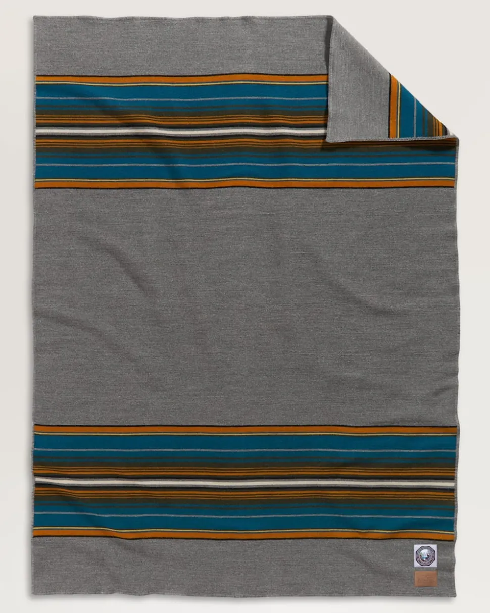 OLYMPIC NATIONAL PARK THROW WITH CARRIER