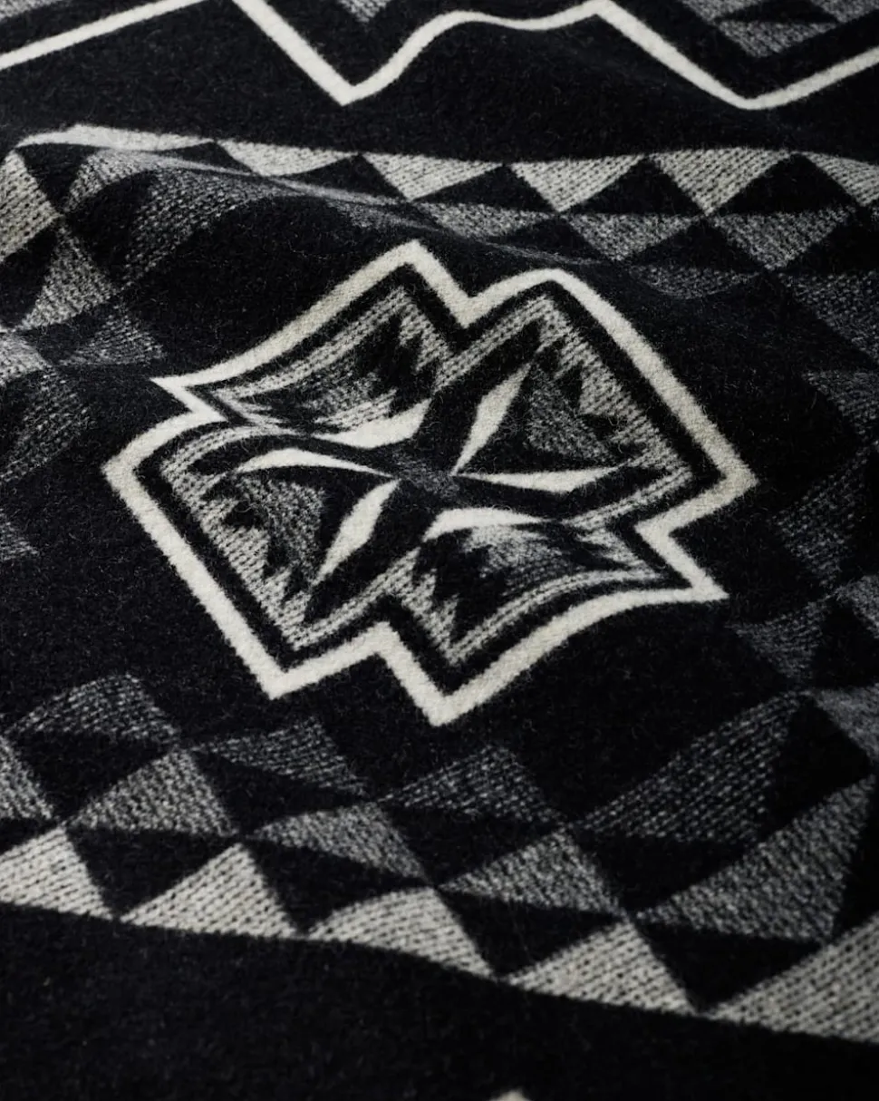 OXBOW BLANKET