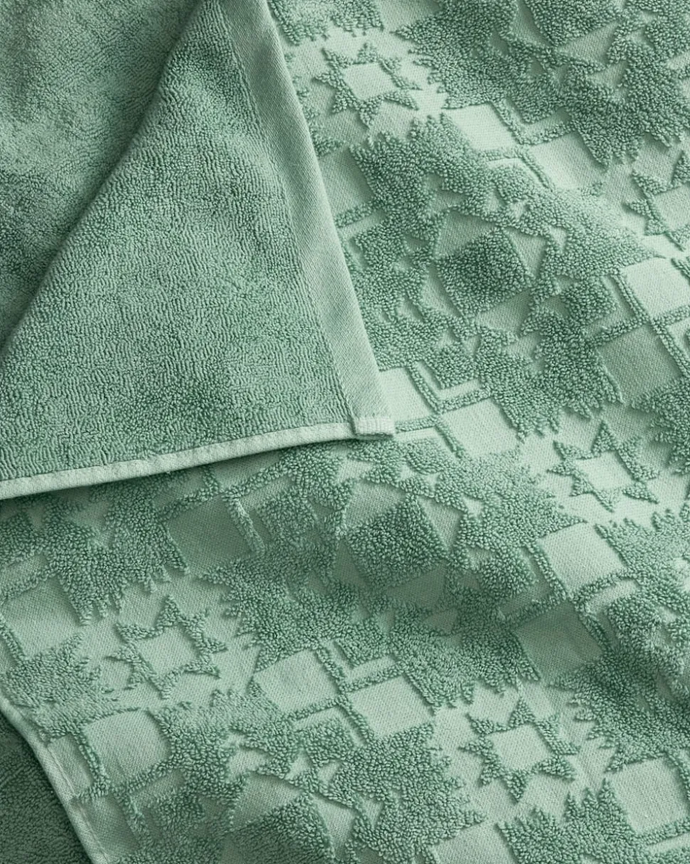 SCULPTED TOWEL COLLECTION