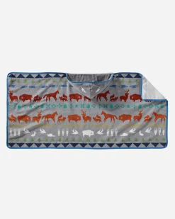 SHARED PATHS HOODED TOWEL