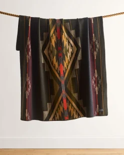 TUMALO THROW