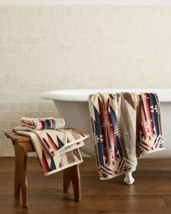 WHITE SANDS TOWEL COLLECTION