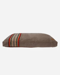 YAKIMA CAMP PET BED - NAPPER