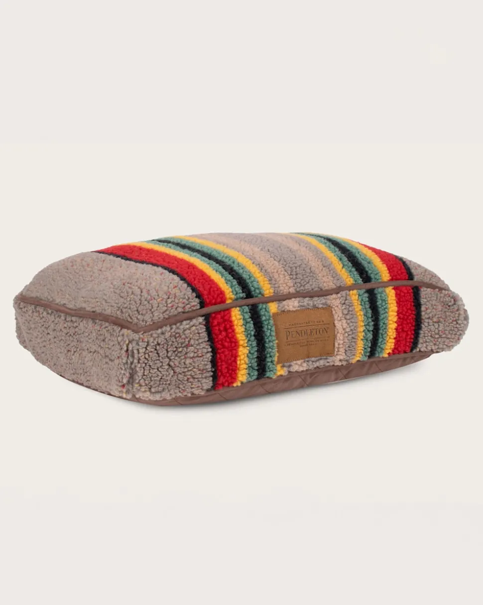 YAKIMA CAMP PET BED - NAPPER