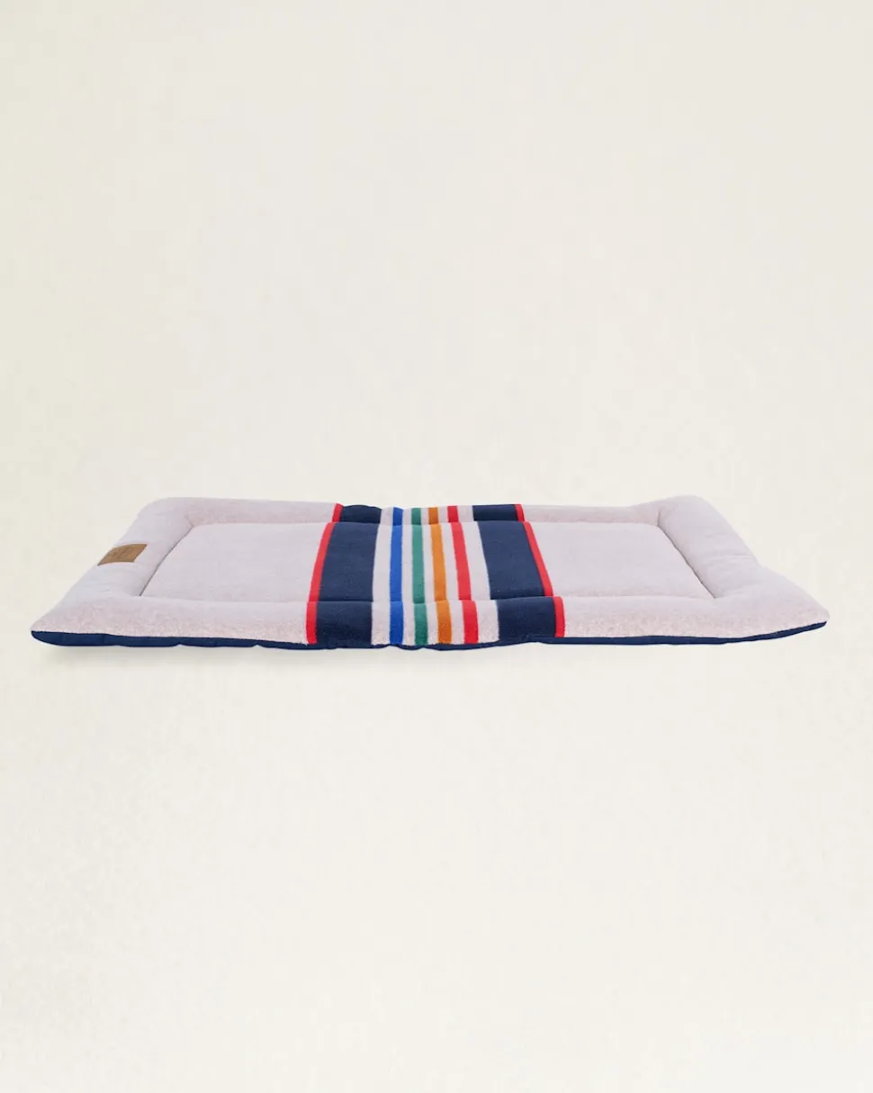 YELLOWSTONE NATIONAL PARK PET BED - COMFORT CUSHION