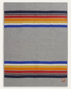 YOSEMITE NATIONAL PARK THROW WITH CARRIER